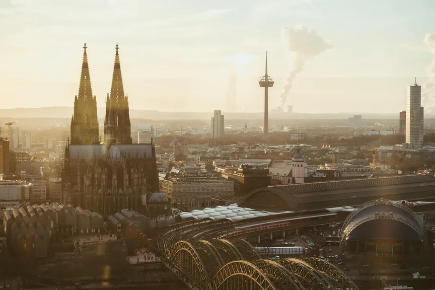 Hausverwaltung Köln - WEG-Verwaltung Immobilienverwaltung Stadtansicht